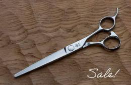 Sale ! 新!DOWA B2 Cobalt Flat
メンズ・バーバー用 コバルトフラットシザー
Men's / Barber Flat Scissors