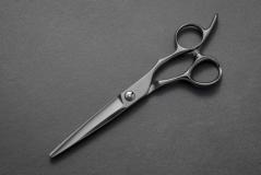 New! DOWA Gray Phantom 
グレー ファントム ガンメタ  チタン 剣刃シザー
Gun Metal Gray Titanium Scissors